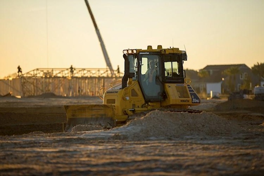  Komatsu D51PXi-24